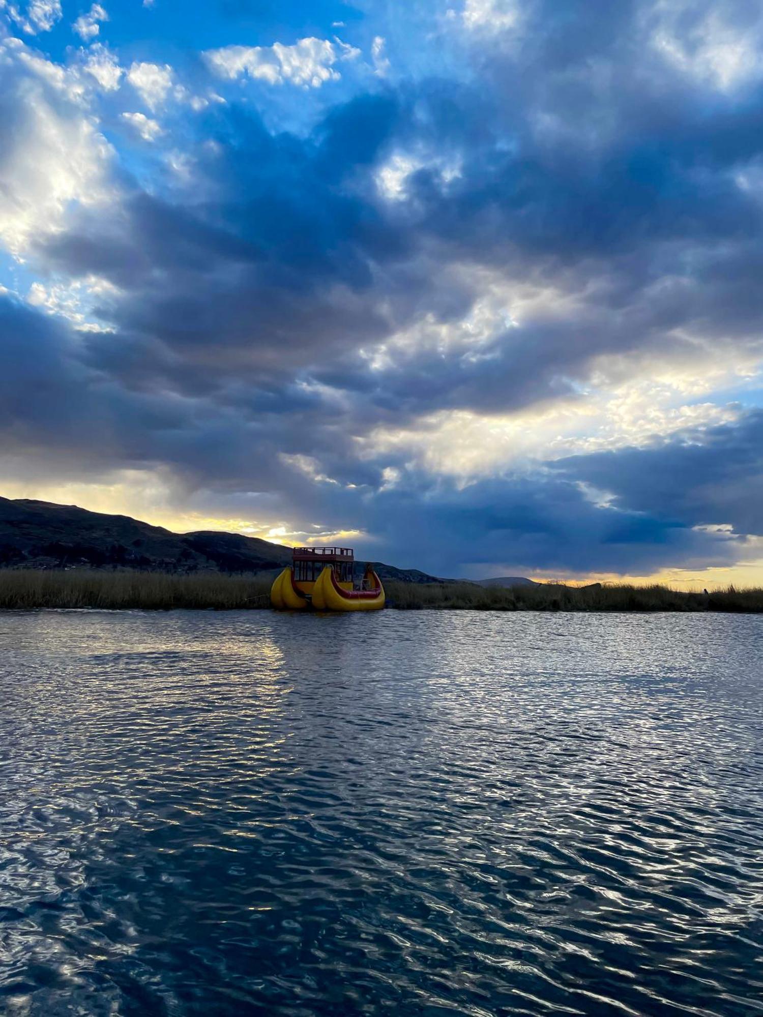 Vip Flotante Lodge *